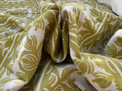 4 BerkBox94 Raoul Textile Line Hand Print Made in US Oahu Green White Square Medallion Ikat Geometric 1.5yd x 54"W MSRP $300+/y