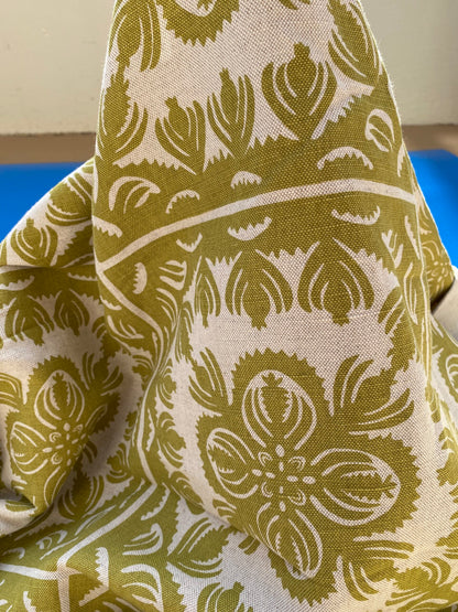 4 BerkBox94 Raoul Textile Line Hand Print Made in US Oahu Green White Square Medallion Ikat Geometric 1.5yd x 54"W MSRP $300+/y