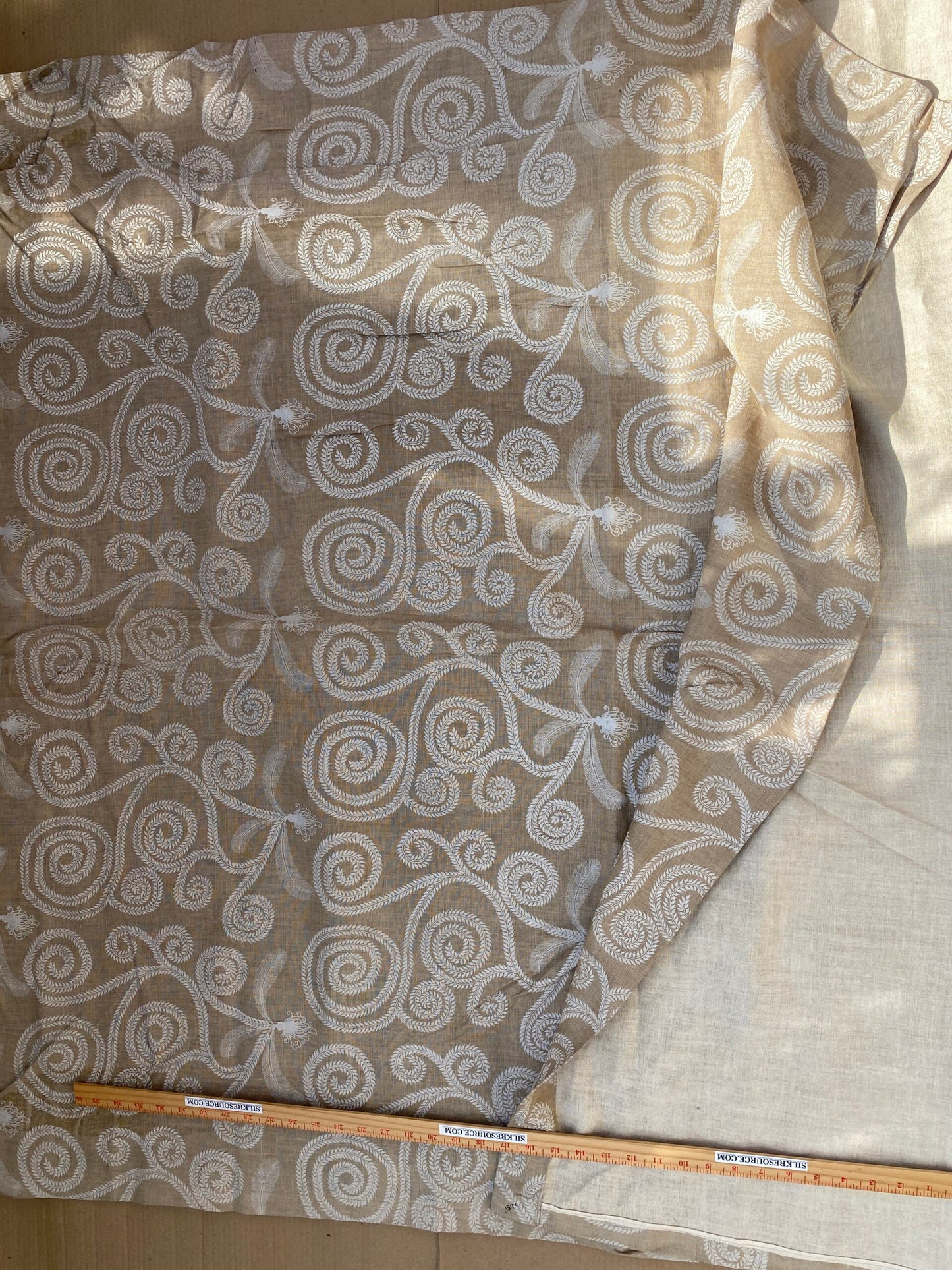 5 BerkBox94 Raoul Textile Line Hand Print Made in US Art Deco Fiddle Head Fern Beige White 1.6yd x 51" wide MSRP $300+/y