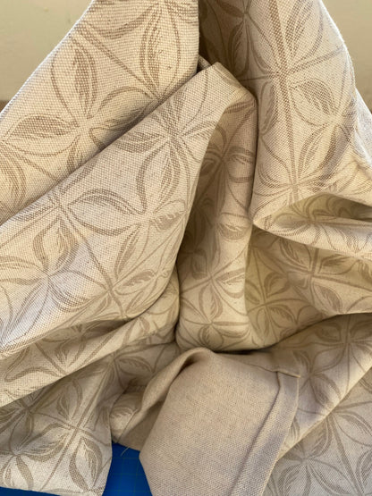 7 BerkBox94 Raoul Textile Line Hand Print Made in US Geometric Plaid Check Beige Clover Diamond 1.6Y MSRP $300+/y