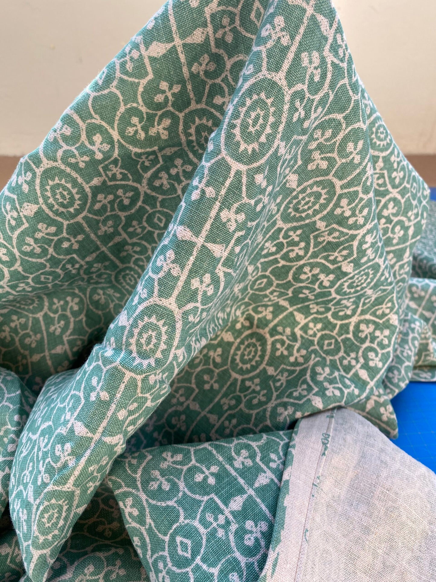 8 BerkBox94 Raoul Textile Line Hand Print Made in US Umak Green White Small Scale Geometric 1.5YD MSRP $300+/y