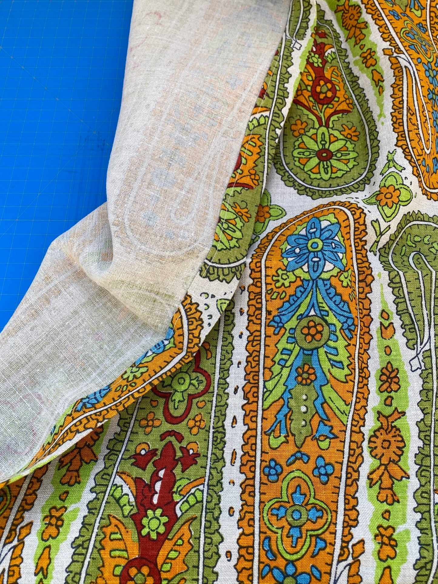 12 BerkBox94 Raoul Textile Line Hand Print Made in US Paisley Green Orange White MSRP $300+/y