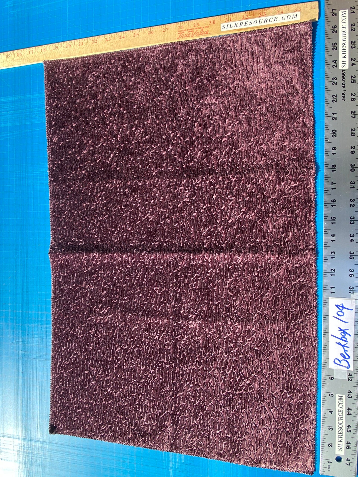 2 Berkbox104 Square Scalamandre Purple Abstract Solid Velvet 18"x27"