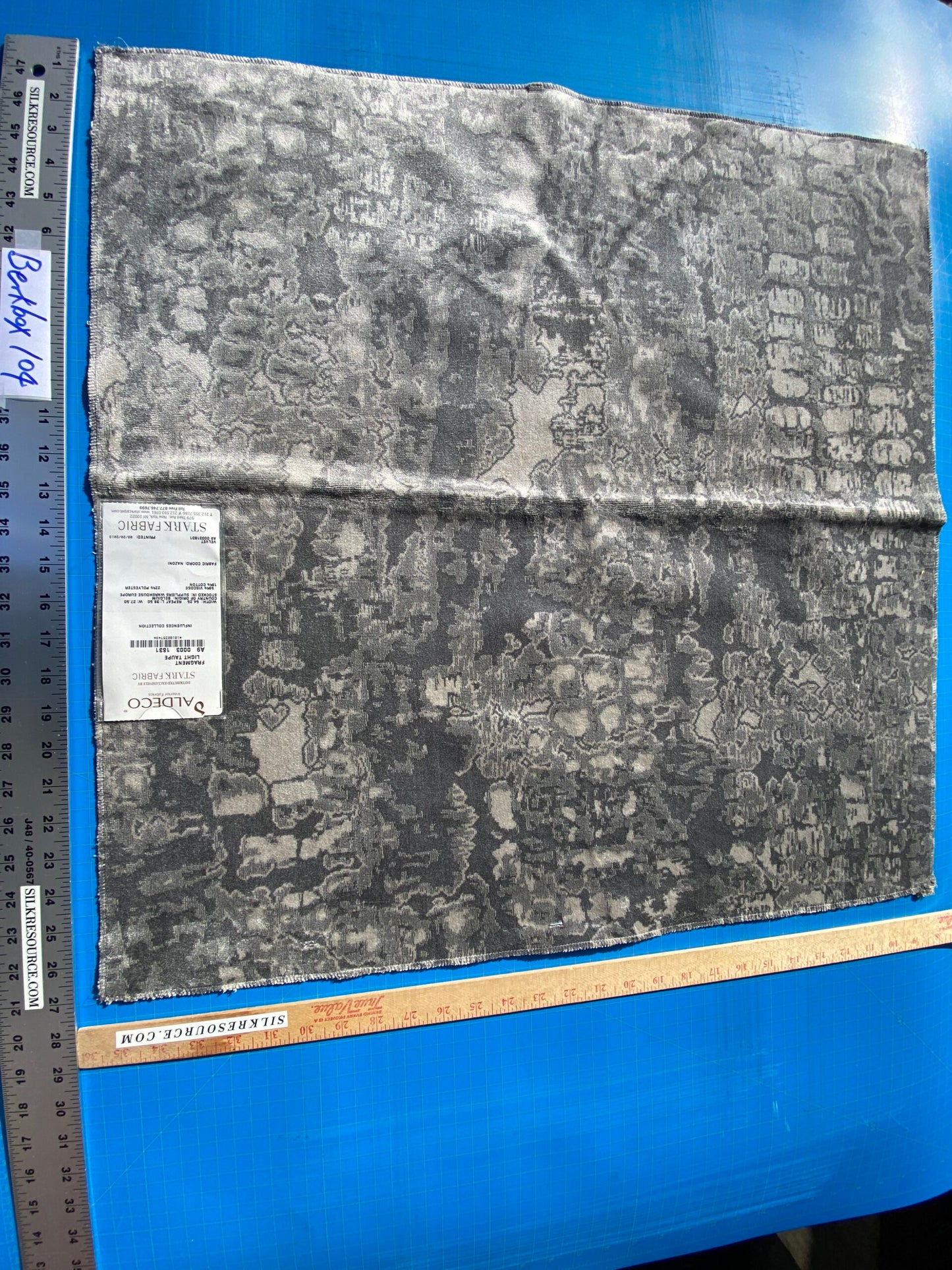 9 Berkbox104 Square Scalamandre Aldeco Fragment Light Taupe Gray Abstract Velvet