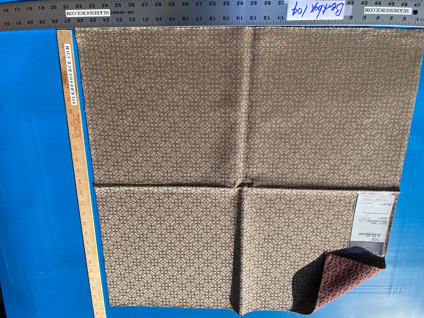 18 Berkbox104 Square Scalamandre Lelievre Paris Palanquin Platine Gray Small Scale Texture