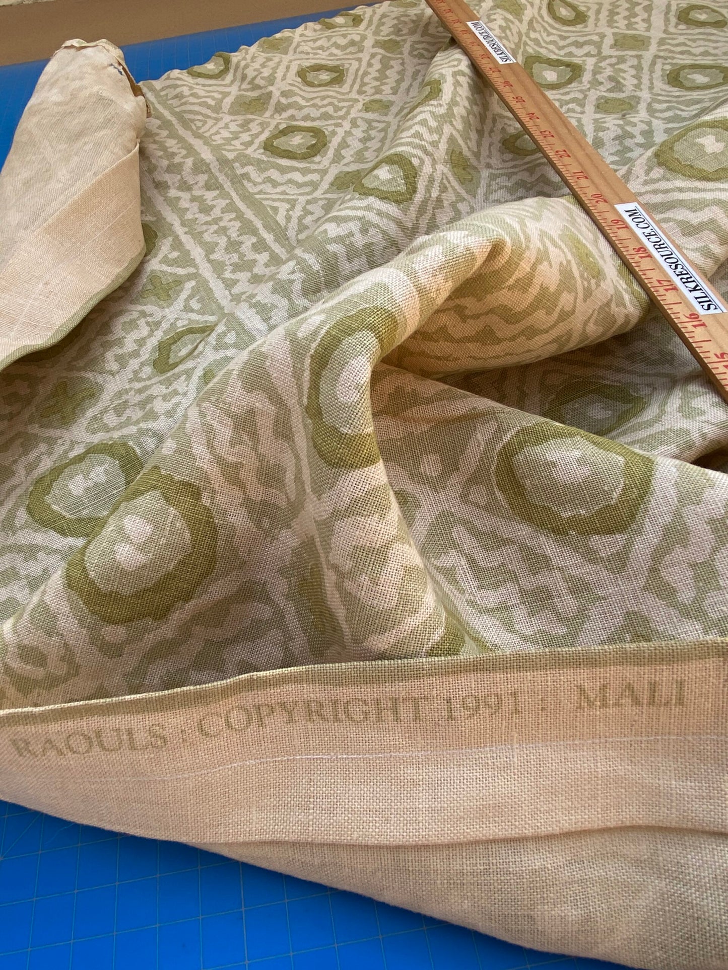 18 BerkBox94 Raoul Textile Line Hand Print Made in US Mali Green White Art Deco Ikat Dots Diamond 1.6YD MSRP $300+/y