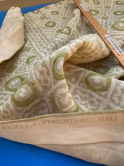 18 BerkBox94 Raoul Textile Line Hand Print Made in US Mali Green White Art Deco Ikat Dots Diamond 1.6YD MSRP $300+/y