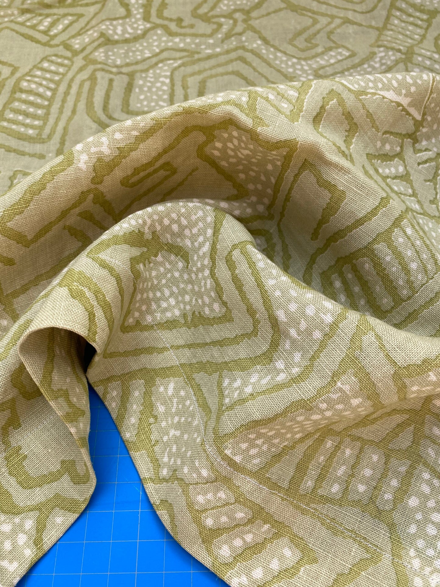 20 BerkBox94 Raoul Textile Line Hand Print Made in US Saibo Green Beige Abstract Geometric MSRP $300+/y