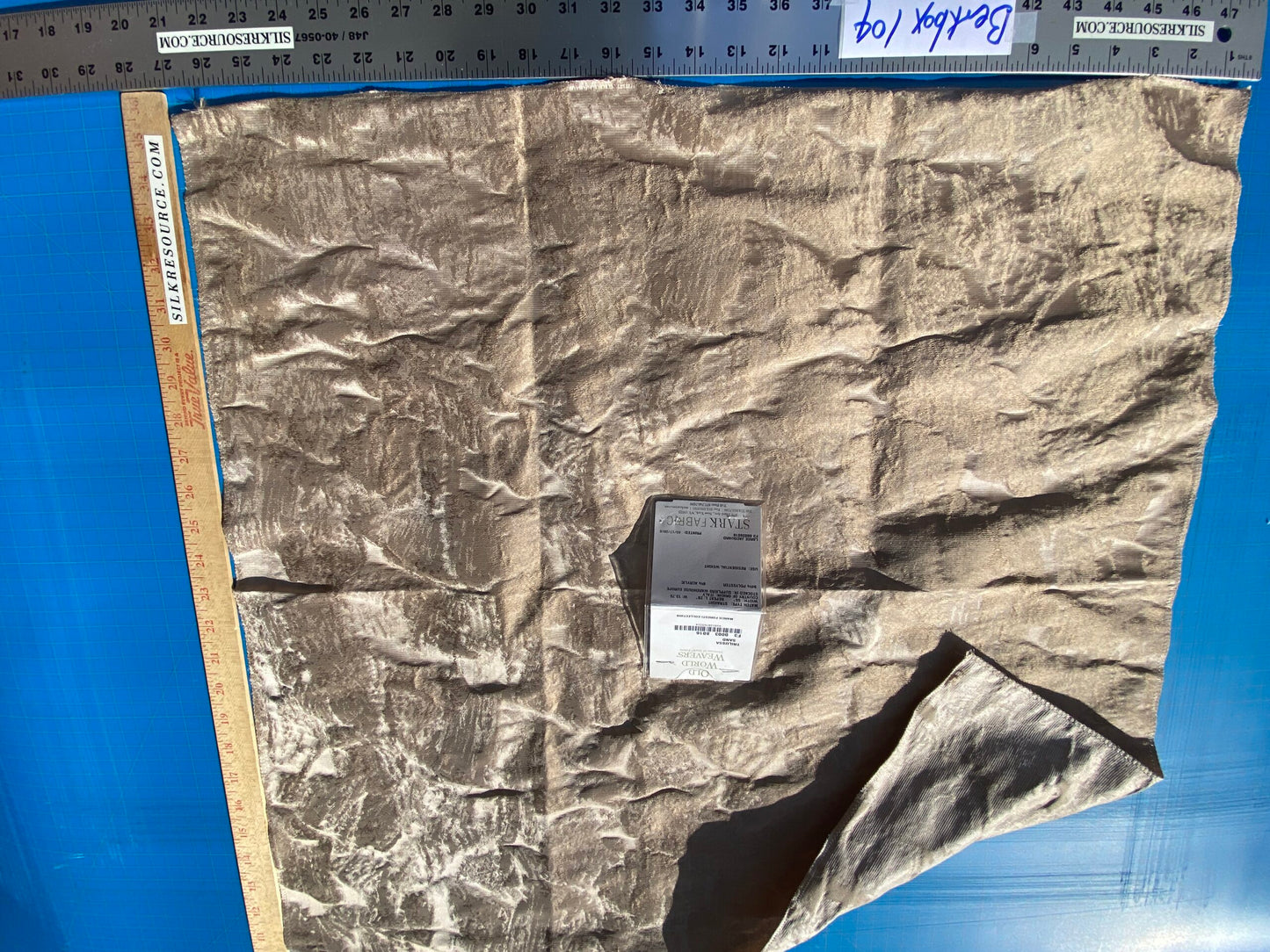 30 Berkbox104 Square Scalamandre Old World Weavers Trilussa Sand Dark Beige Abstract Jacquard