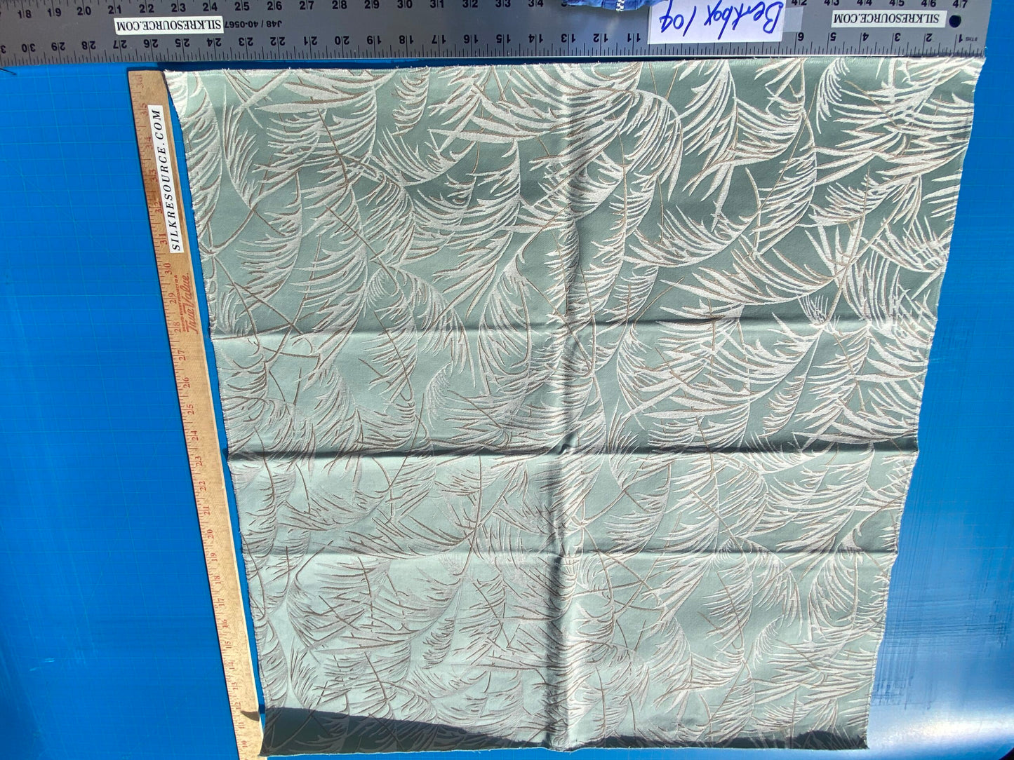 40 Berkbox104 Square Scalamandre Lelievre Paris Graminae Green White Tropical Jacquard Woven