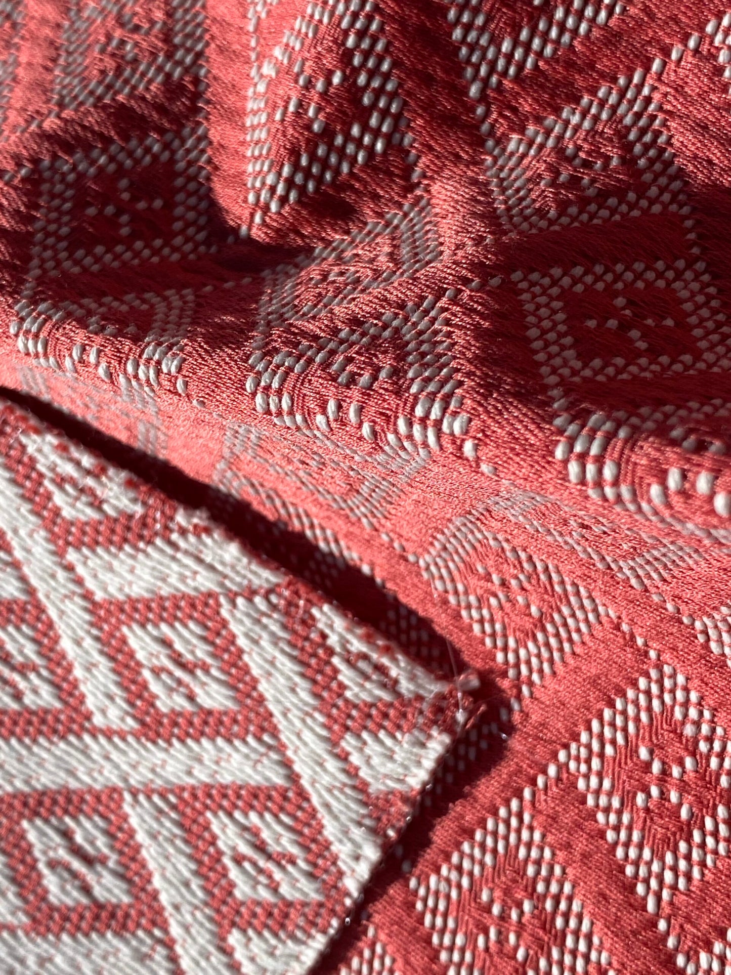 46 Berkbox104 Square Scalamandre Red White Diamond Small Scale Texture