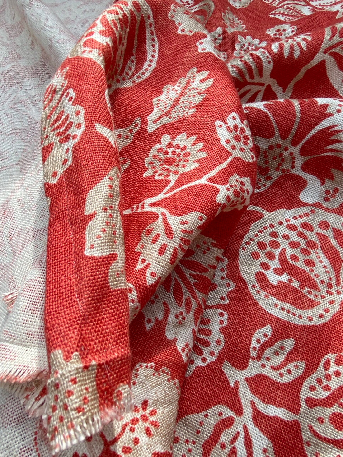 5 BerkBox95 Printed Fabrics by Scalamandre Calais Linen Print Coral Red White Pomegranate Foliage  1.4yards MSRP USD300+/y