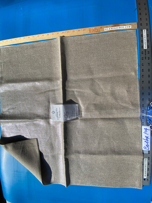 49 Berkbox104 Square Scalamandre Edmon Petit Lin Miroir Argent Naturel Linen  Gray Small Scale Texture MSRP USD 232/y