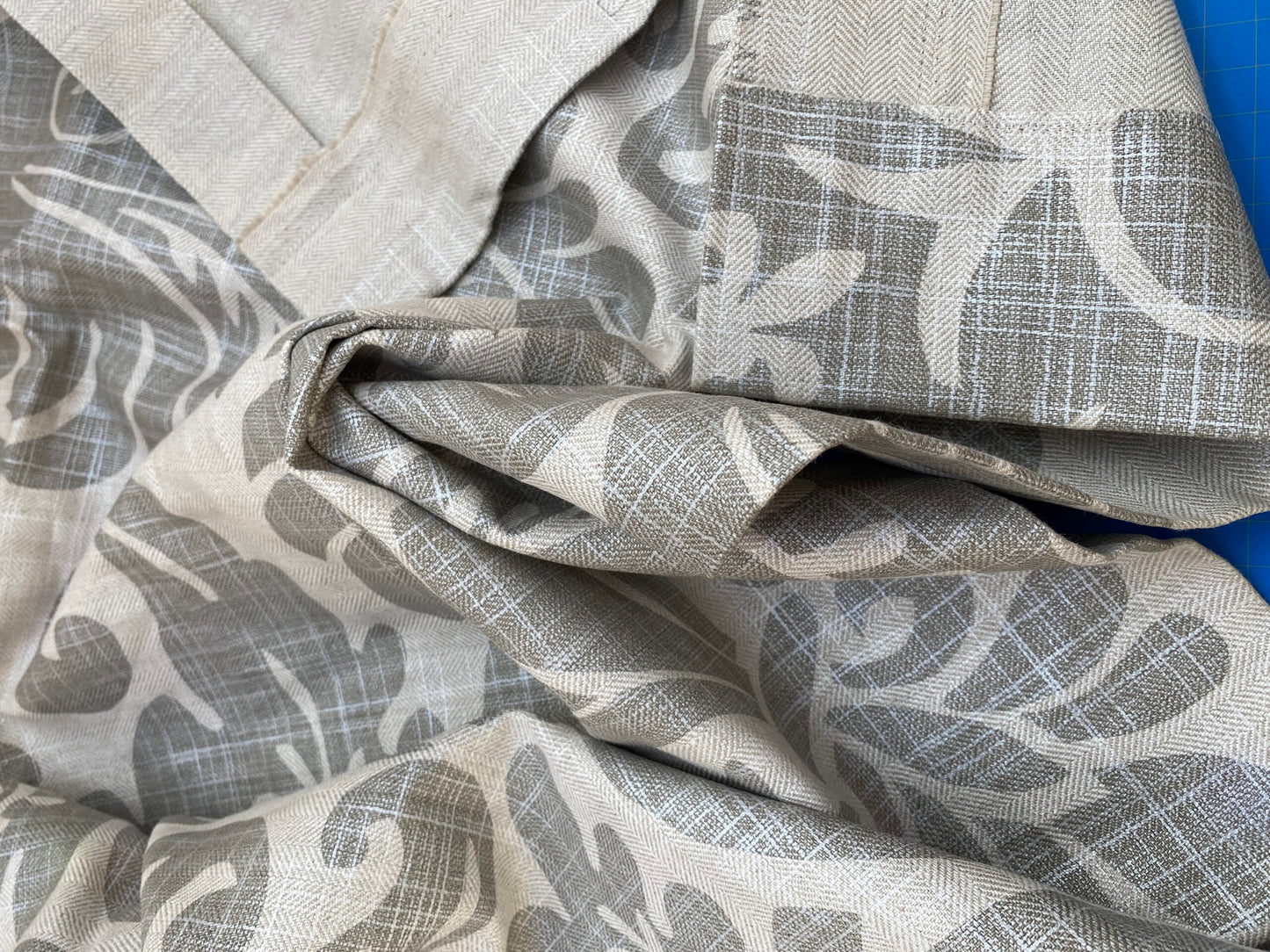 17 BerkBox95 Printed Fabrics by Grey Watkins Pamlico Grey Teal Historic Botanical Foliage Linen MSRP USD656/y
