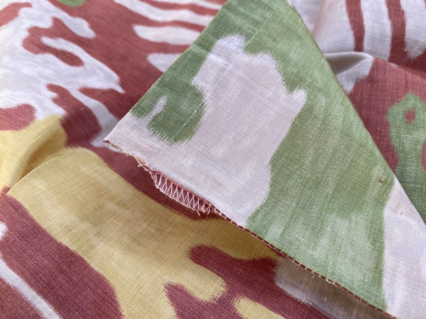 19 BerkBox95 Printed Fabrics by Scalamandre Oasis Outdoor Print Red White Green Yellow Large Ikat Suzani MSRP USD 198/Y