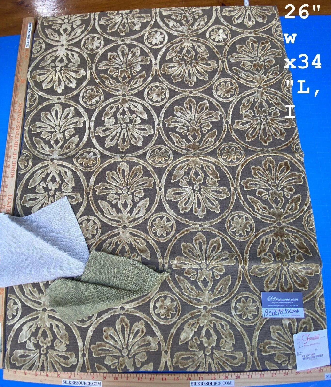 Scalamandre Ikaria Velvet - Gold