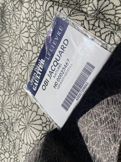 14 Berkbox105 Square Scalamandre Jean Paul Gaultier Obi Jacquard Nature Cream White Floral Small Scale