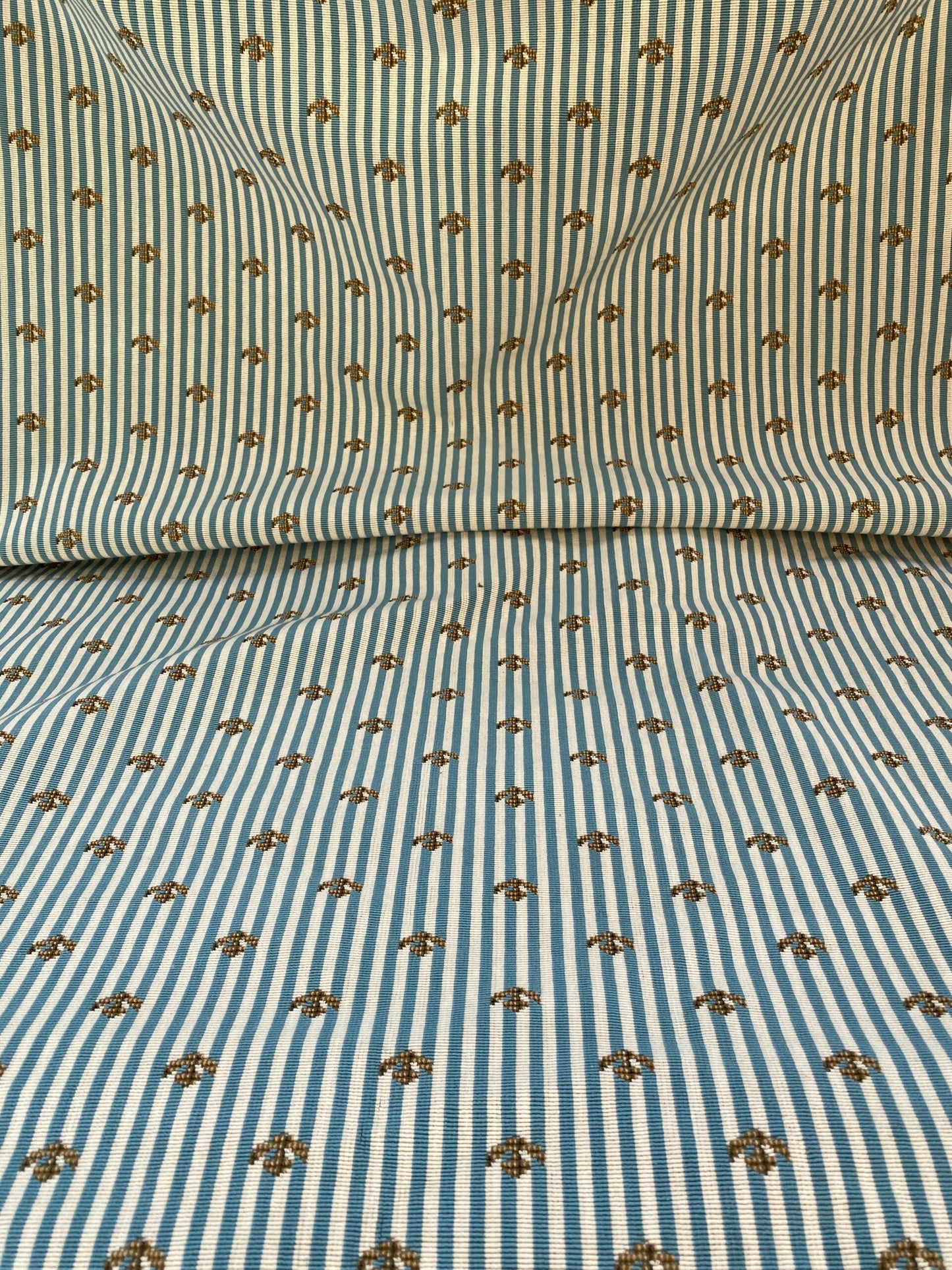 3 Berkbox96 Length Jacquard Blue and White Stripe Small Scale 2yds MSRP USD400+/y