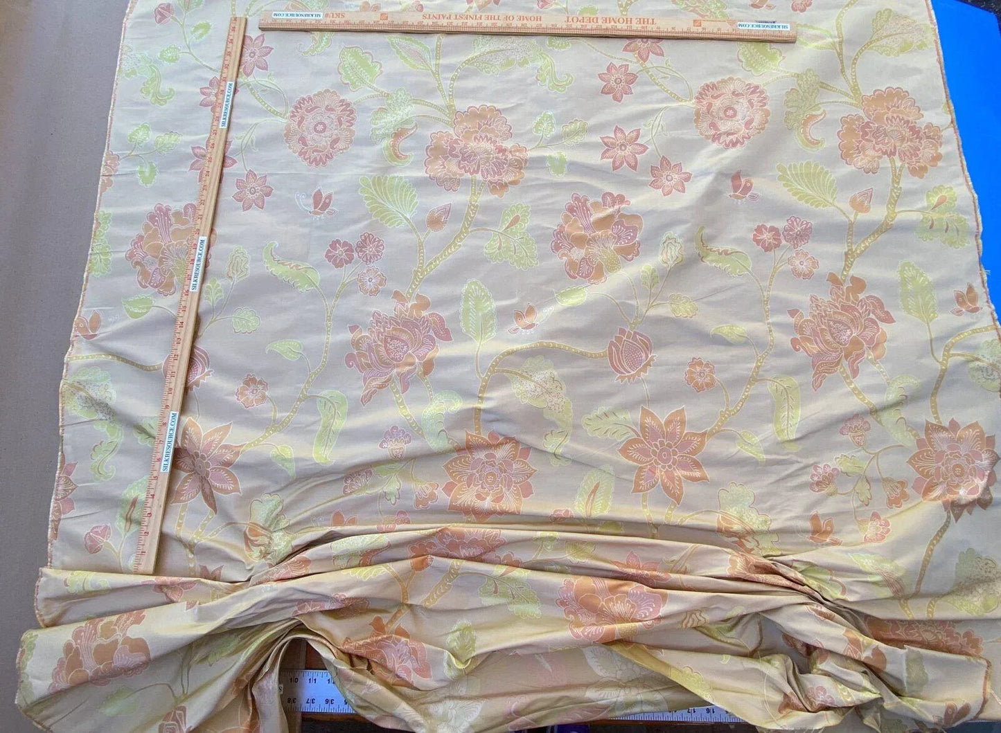 Vervain Fabricut 100% Silk Isidora Romantic Damask In Melon Pink Sparkling MSRP USD 214/Y Orange Green On Warm Gold