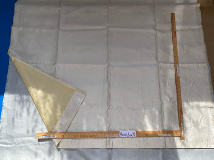 6 Berkbox96 Length Scalamandre Nautilo Eggshell 1.4yd White 1.5y Blue  Jacquard, Bird , Animal/ocean MSRP USD 302/y