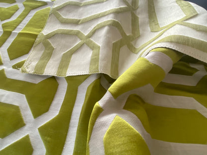 35 Berkbox73 Square Silk by Old World Weavers Piazza Del Duomo Lime Green MSRP USD 600+/y