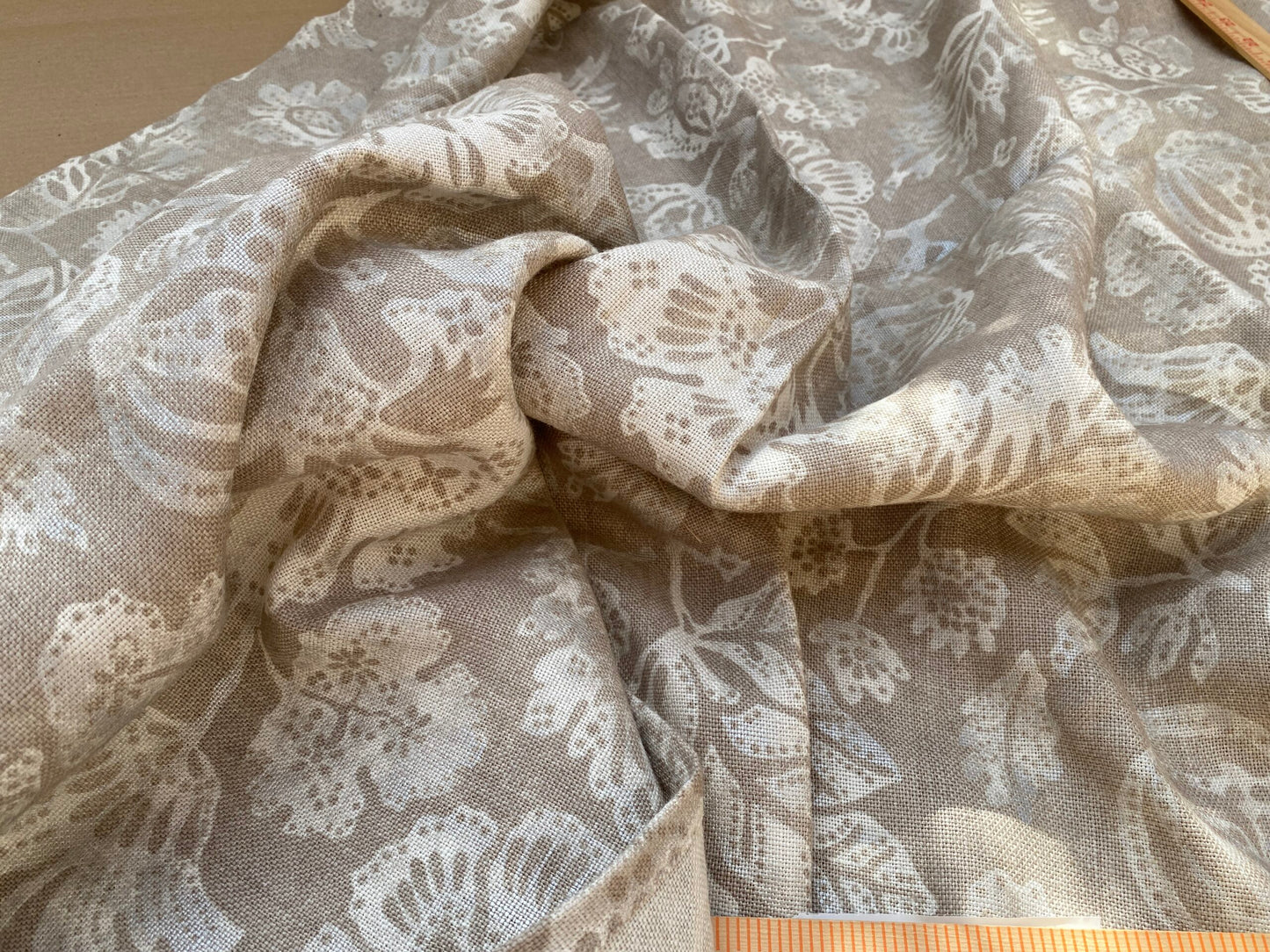 9 Berkbox96 Length Printed Fabrics by Scalamandre Calais Linen Print Flax Beige White Pomegranate Foliage 1.2yards MSRP USD300+/y