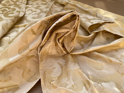 11 Berkbox96 Length Jacquards by Grey Watkins Alphonso Beige Silk Damask MSRP USD 228/y