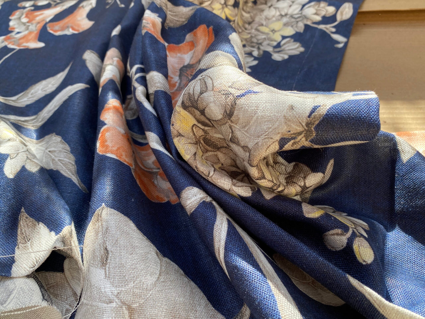 12 Berkbox96 Length Printed Fabrics by Scalamandre Merrimon Navy Blue Floral 100% Linen with Glazed finish MSRP 346/y