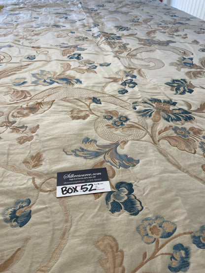 26 Berkbox52 79" x 52"  Scalamandre La Fiorentina Blue / Antique Peach Lampases By Old World Weavers MSRP USD 456/Y