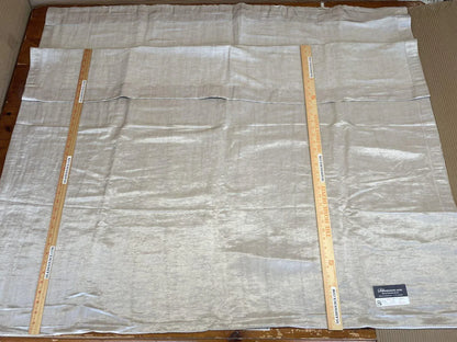 1 Berkbox1 Scalamandre Length 2.4y Silver Satin