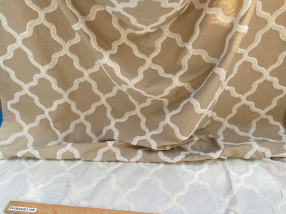 7 Berkbox97 Length Jacquard by Scalamandre Fonthill Astley Boucle Brown White Cream Diamond Ogee MSRP USD 338/Y