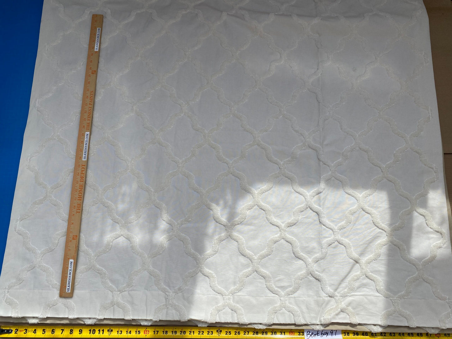 7 Berkbox97 Length Jacquard by Scalamandre Fonthill Astley Boucle Brown White Cream Diamond Ogee MSRP USD 338/Y