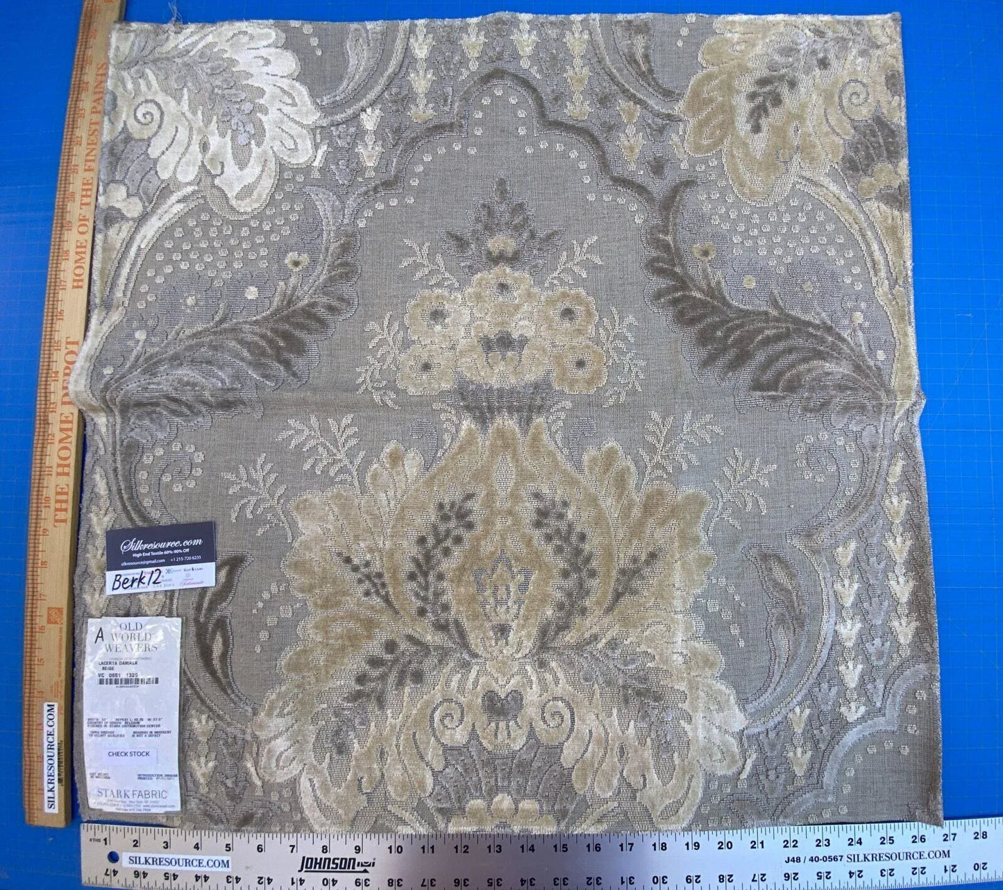 Scalamandre Lacerta Damask Velvet - Beige