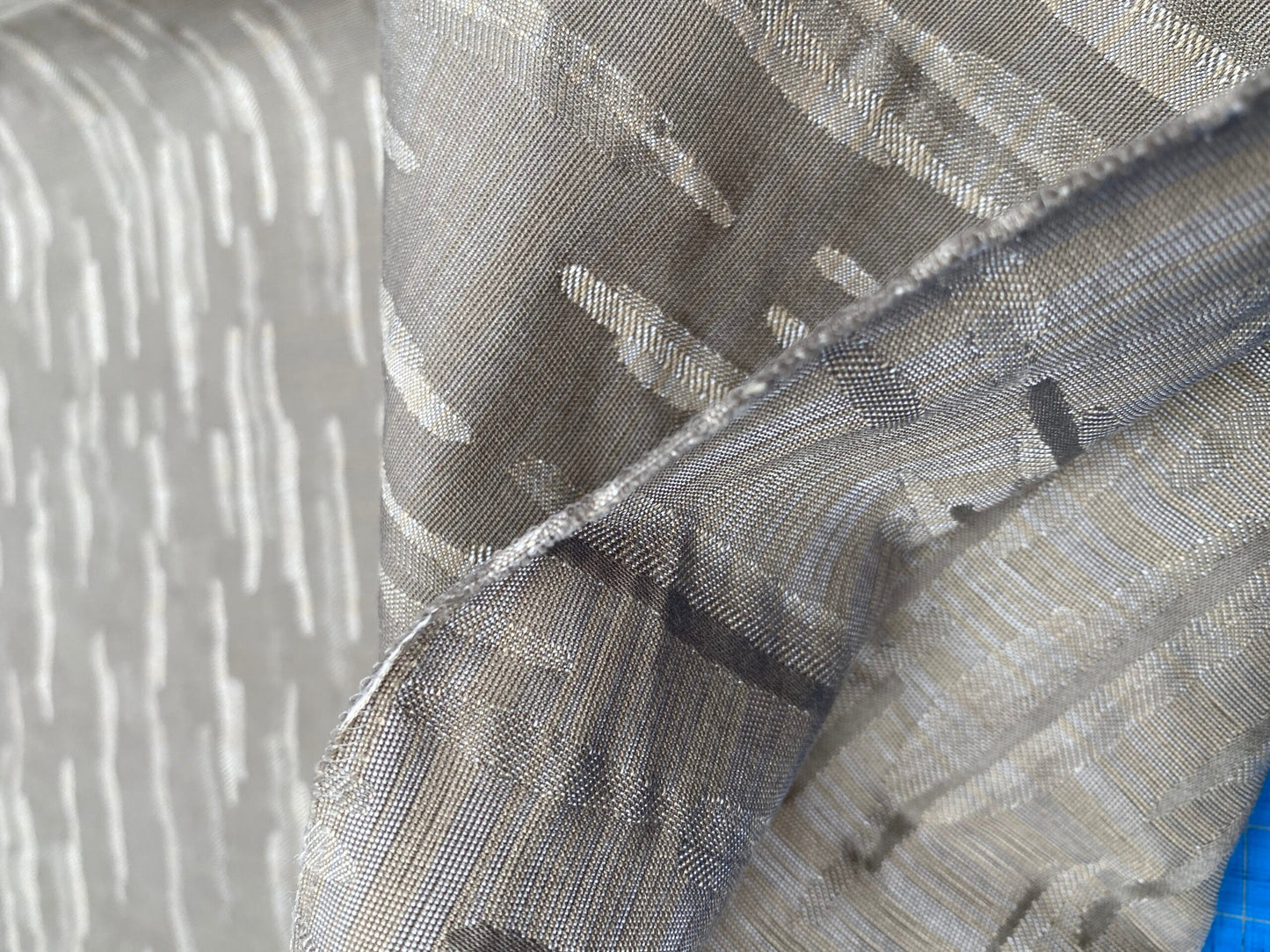 21 Berkbox98 Square Jacquard by Scalamandre Villla Ada Coordinato Tortora Light Gray Abstract MSRP300+/y