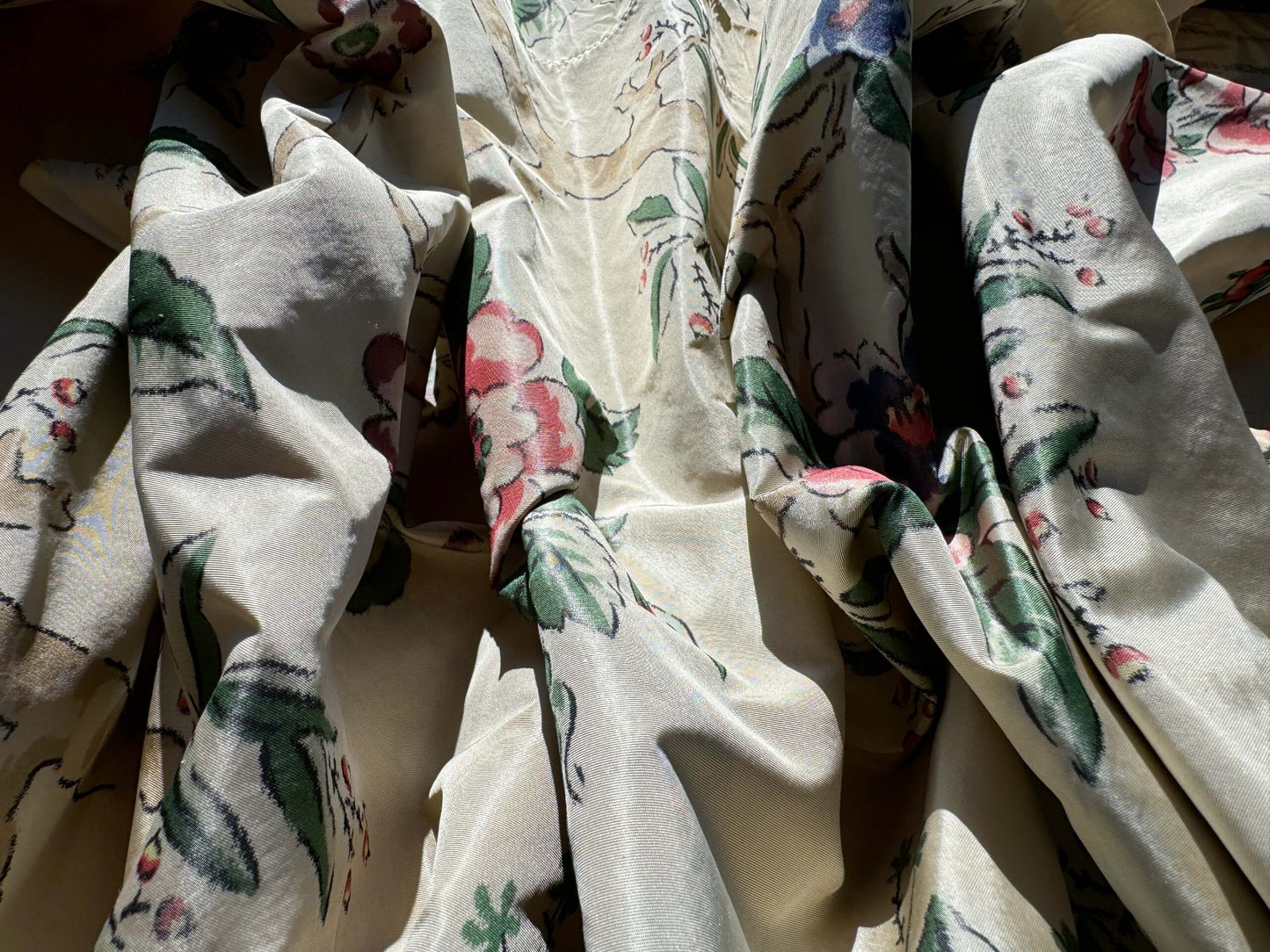 12 EV51 2.4y x 51"W Length Scalamandre Tassinari and Chatel Geisha Fond Creme Cream White Print Floral Botanical Historical MSRP USD2000+y