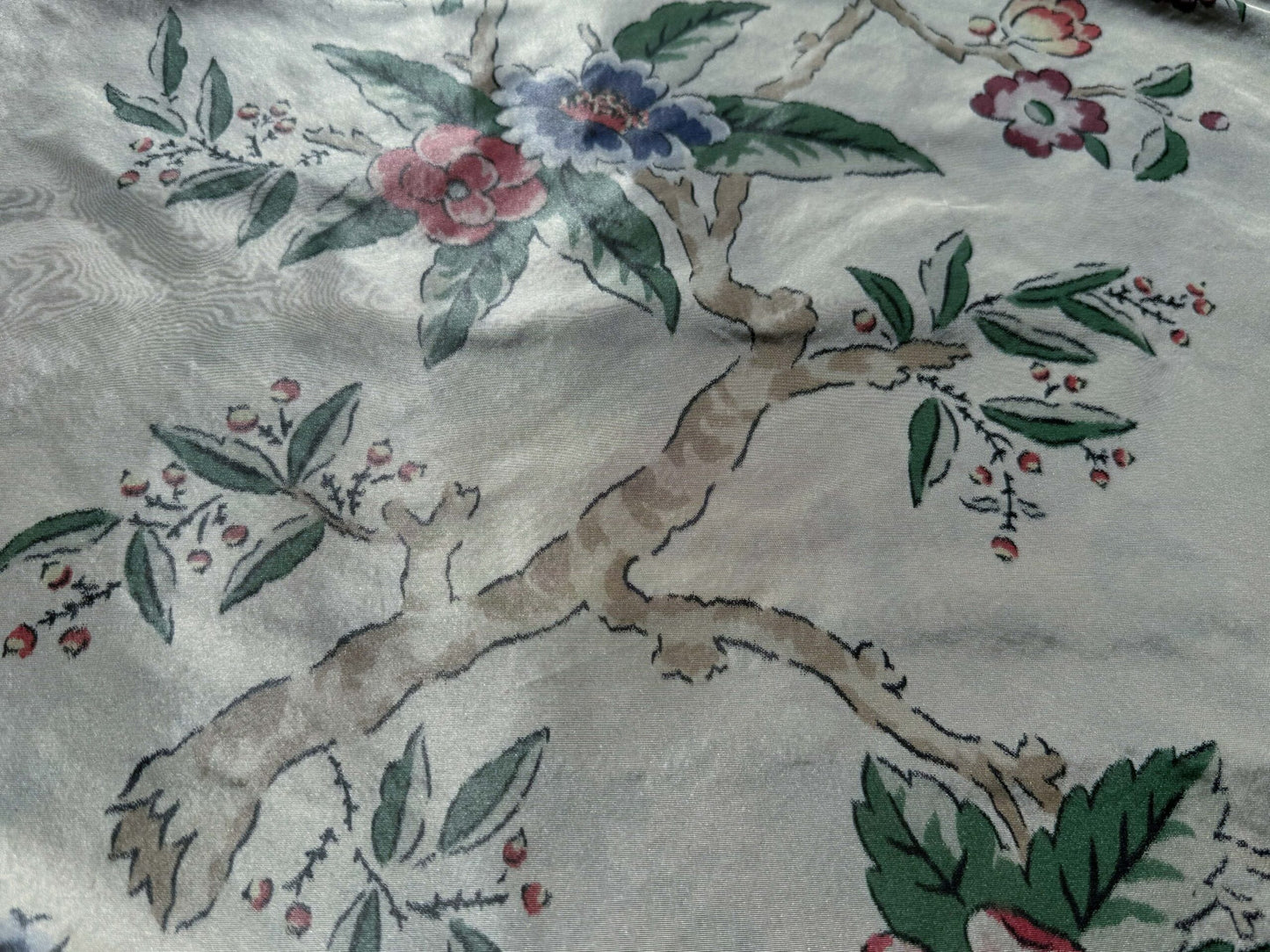 12 EV51 2.4y x 51"W Length Scalamandre Tassinari and Chatel Geisha Fond Creme Cream White Print Floral Botanical Historical MSRP USD2000+y