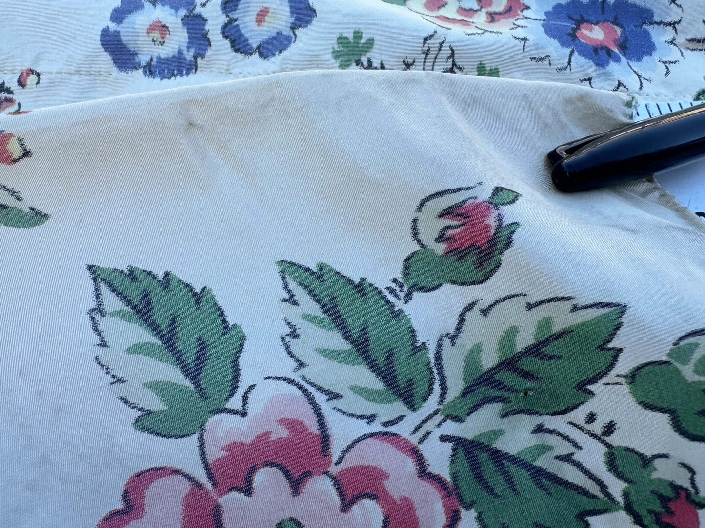 12 EV51 2.4y x 51"W Length Scalamandre Tassinari and Chatel Geisha Fond Creme Cream White Print Floral Botanical Historical MSRP USD2000+y