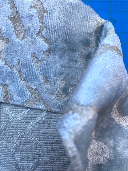 Scalamandre Palazzo Velvet Glacier Gray Damask MSRP USD 556/y