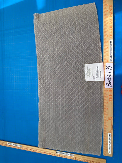 28 Berkbox99 Square Plains Texture by Old World Weavers Ashfields Oatmeal Gray Horsehair Diamond Small Scale MSRP USD 700+/y