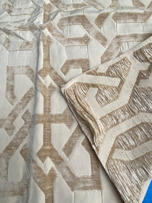 17 Berkbox100 Square Jacquard by Scalamandre Wexford Lichen Gold Fretwork Geometric MSRP USD300+/y