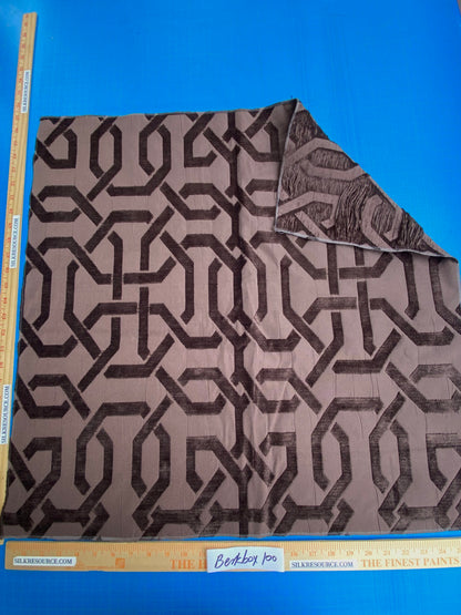 19 Berkbox100 Square Jacquard by Scalamandre Wexford Lichen Brown Fretwork Geometric MSRP USD300+/y