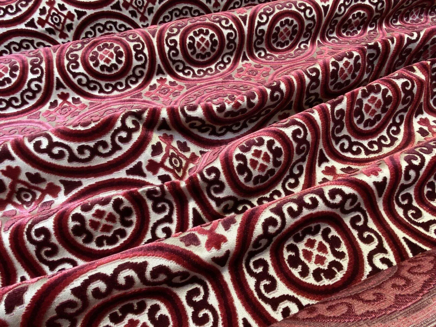 Stroheim &amp; Romann Cut Velvet Silky Ruby Red Medallion Circle Rich! MSRP USD300