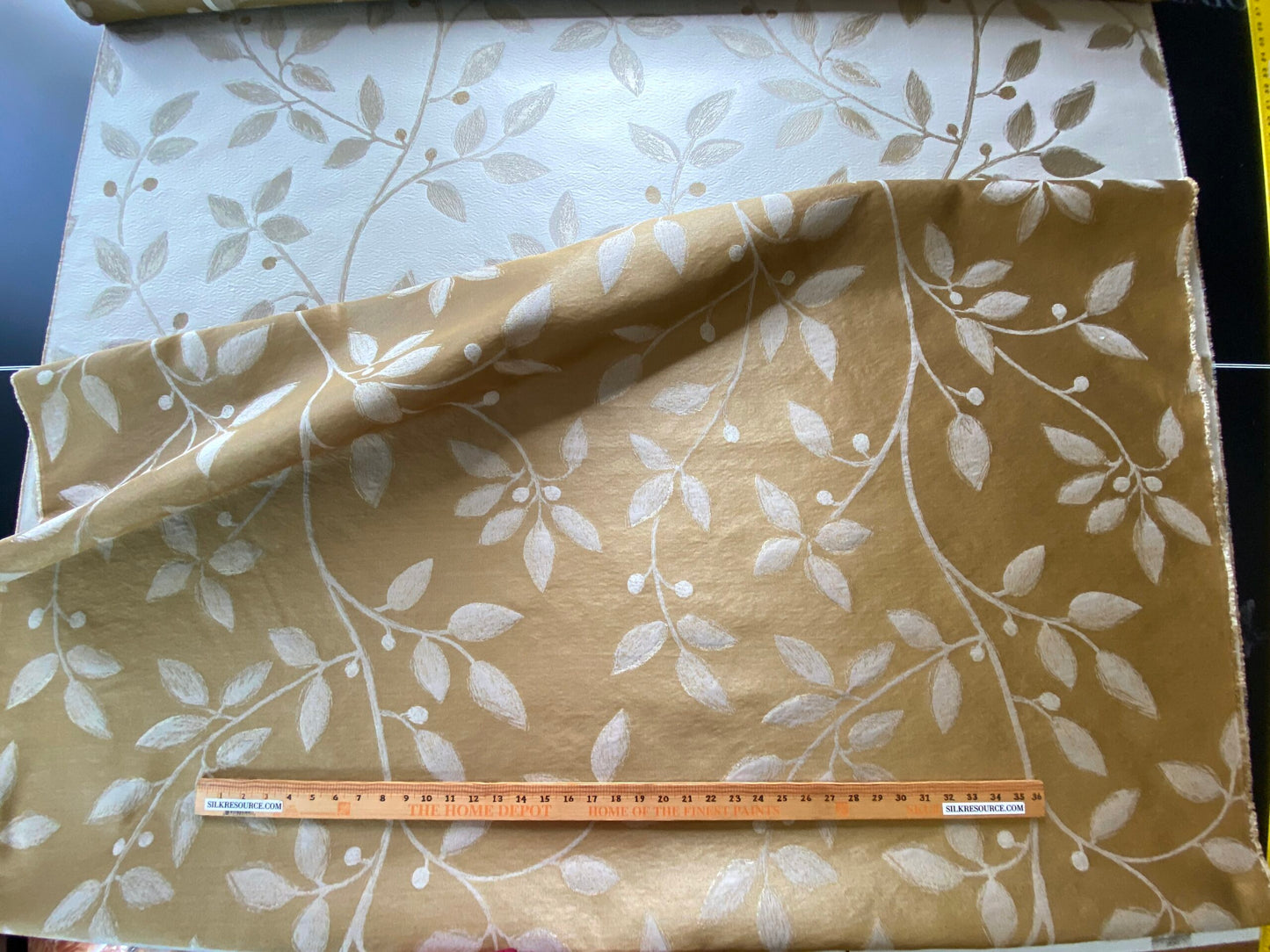 By Yd Kravet Couture Belladonna Silk Wool Damask Gold Cream Pearly Red Berry Vine MSRP$316/Y