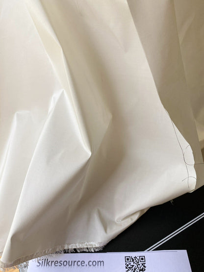Scalamandre Ascot Ivory 100% silk Taffeta Pure White Very Thick! Per Yard MSRP USD 238/Y