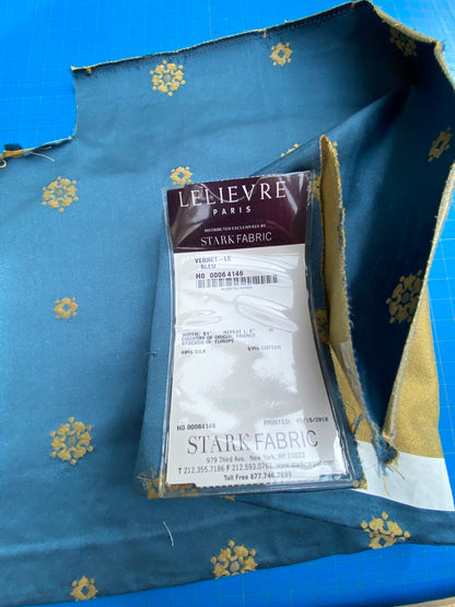 6 Berkbox101 Square Silk by Lelievre Paris Gericault Seat and Back Bleu Blue Gold White House Neoclassic Medallion MSRP USD500+/y