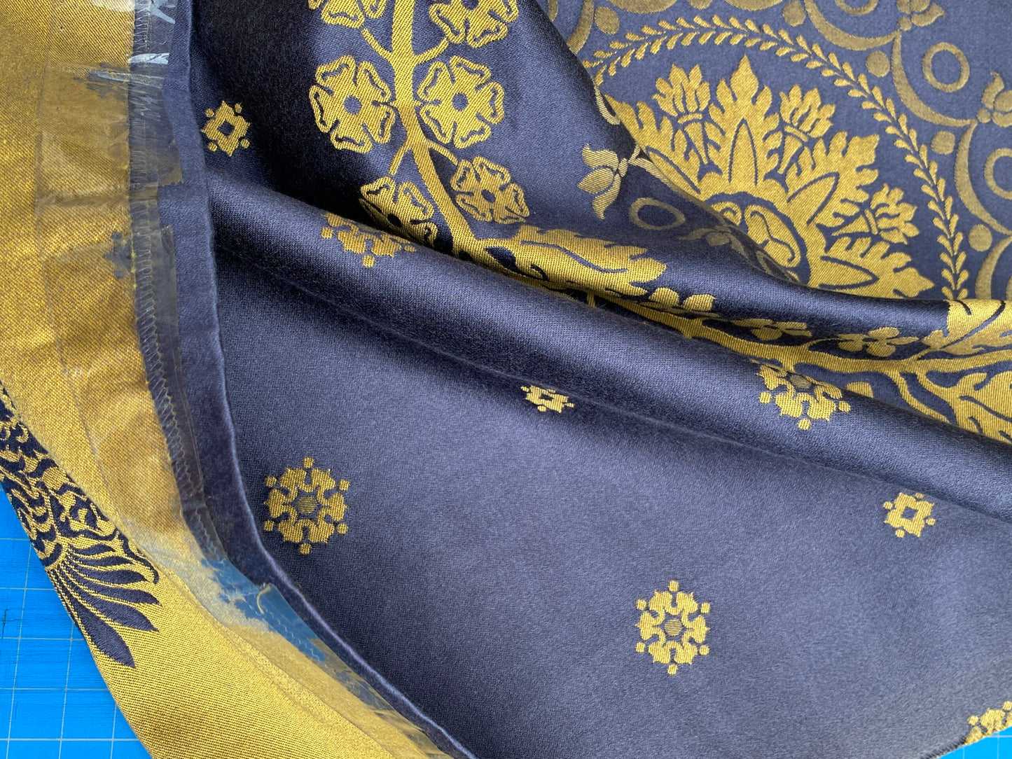 7 Berkbox101 Square Silk by Lelievre Paris Gericault Seat and Back Marine Indigo Gold White House Neoclassic Medallion Chair Seats 25"L x 58"W MSRP USD500+/y