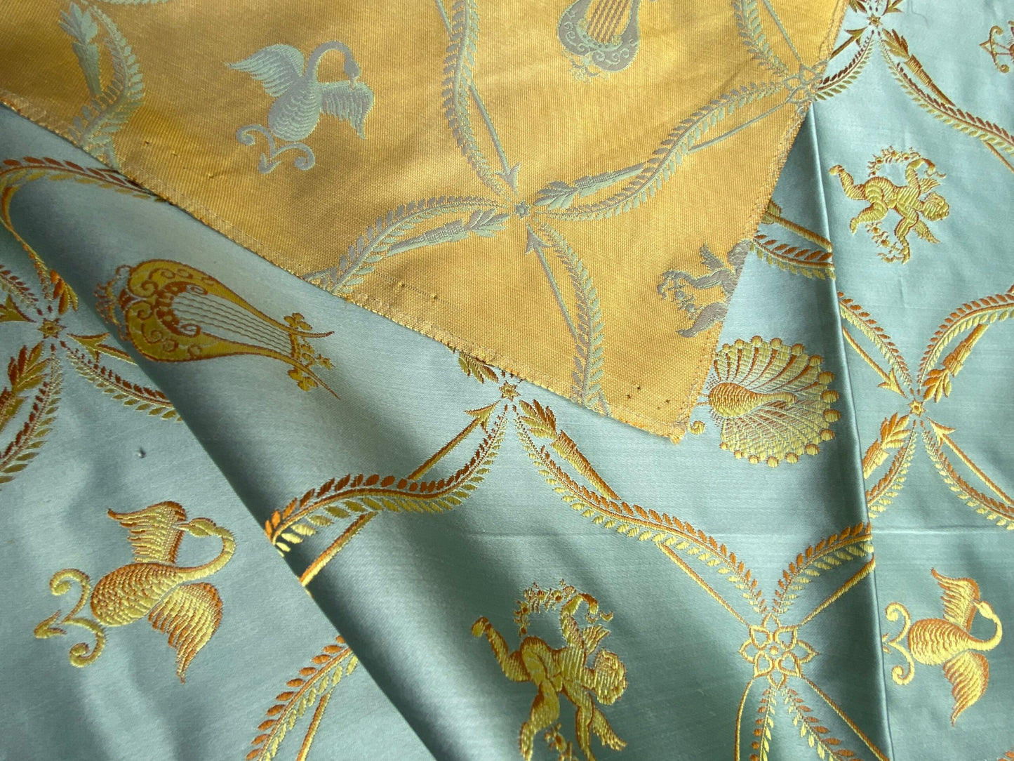 13 Berkbox101 Square Silk by Lelievre Paris Lampas Suchet Nattier Blue Gold Bird Animal Diamond Ogee Historic MSRP USD 1,122/y