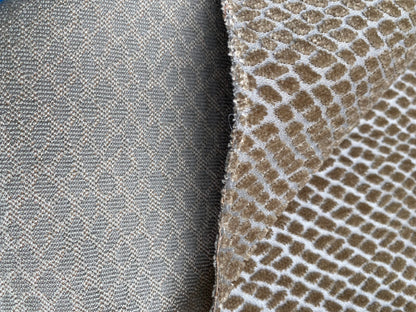 26 Berkbox101 Square Silky by Scalamandre Iguana Peltro Brown Small Scale Silk Cotton Jacquard Velvet MSRP USD300+/y