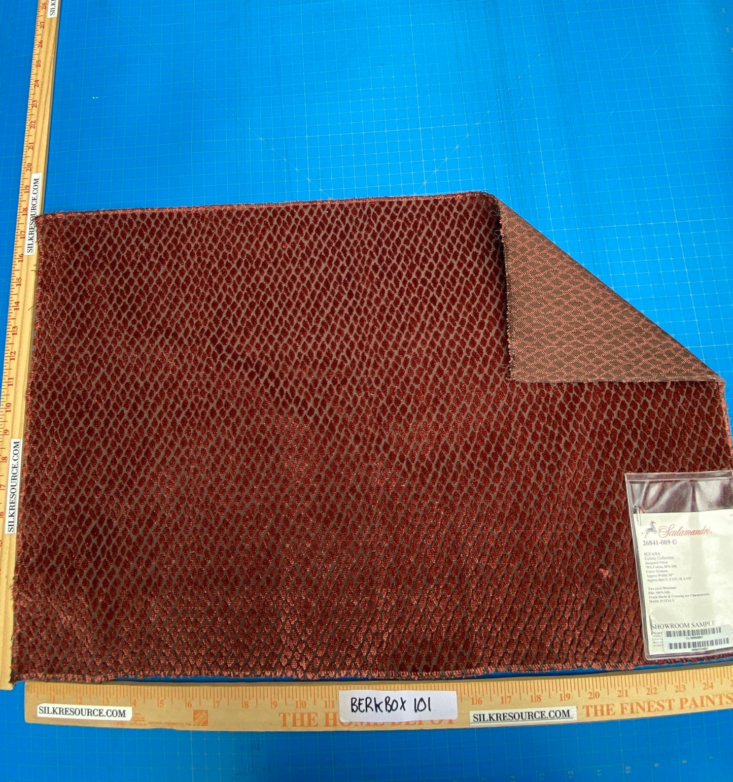29 Berkbox101 Square Silky by Scalamandre Iguana Granata Red Small Scale Silk Cotton Jacquard Velvet MSRP USD300+/y
