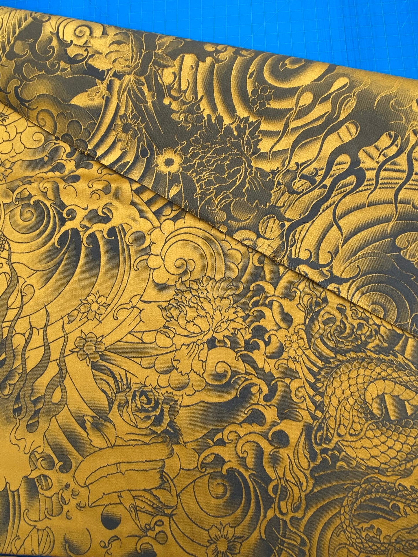 43 Berkbox101 Square Jacquard by Jean Paul Gaultier Komodo Gold Bird Animal Chinoiserie Graphic Scenic MSRP USD734/y